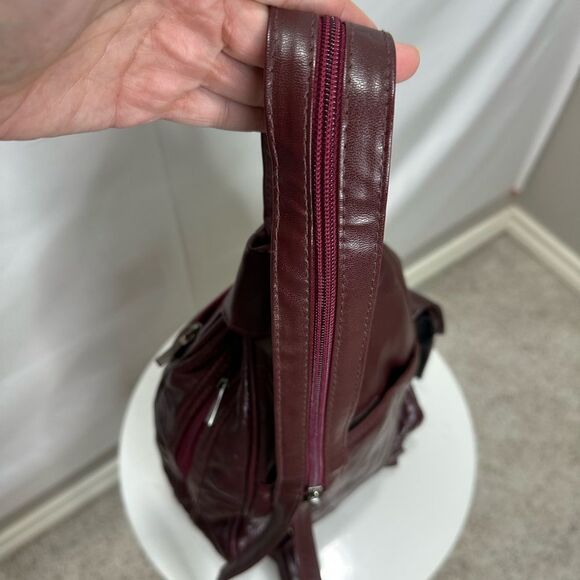 Women’s Brown Burgundy Leather Sling Bag with adjustable straps - Picture 8 of 9